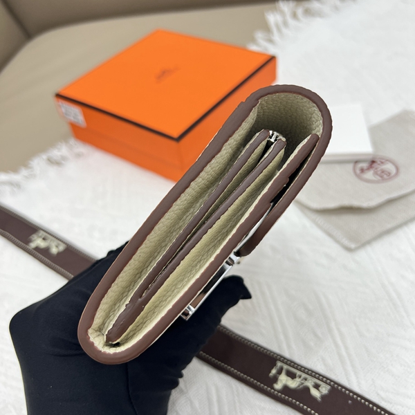 エルメス財布コピー細部ディテール